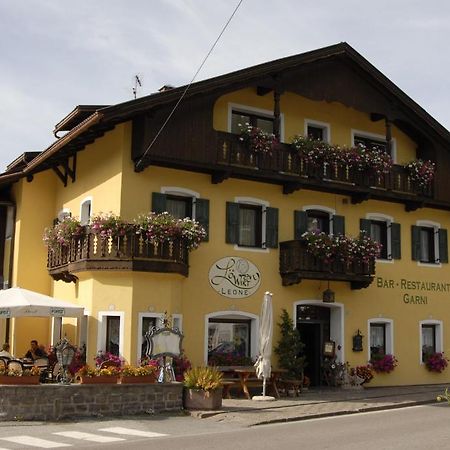 Hotel Loewenwirt Sexten Eksteriør bilde